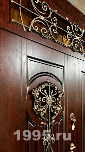 Верхняя вставка